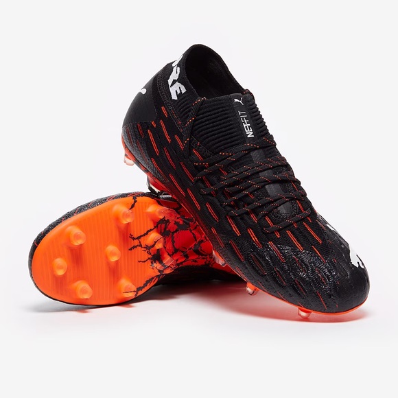 Puma Red and Black Soccer Cleats - Picture 1 of 4